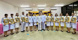 20241203015347.jpg - พิธีรับพระราชบรมฉายาลักษณ์ พระบาทสมเด็จพระเจ้าอยู่หัวและสมเด็จพระนางเจ้า ฯ พระบรมราชินี ณ ห้องประชุมเทศบาลเมืองคลองหลวง ต.คลองสอง อ.คลองหลวง จ.ปทุมธานี | https://klongsong.devcm.info