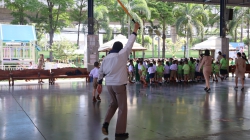 20241203031916.jpg - โรงเรียนคลองสอง (เสวตสมบูรณ์อุปถัมภ์) ฝึกอบรมโครงการสถานศึกษาปลอดภัย หนี ซ่อน สู้ จัดโดยสถานีตำรวจภูธรคลองหลวง ฝึกการเอาตัวรอดจากเหตุการณ์ไม่พึงประสงค์ เพื่อรับมือกับสถานการณ์ที่อาจเกิดขึ้นภายในสถานศึกษา | https://klongsong.devcm.info