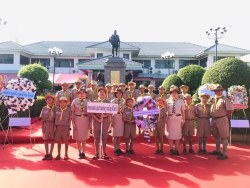 20241204022324(1).jpg - พิธีถวายพวงมาลาและถวายราชสดุดีเนื่องใน “วันสมเด็จพระมหาธีรราชเจ้า” ประจำปี 2567 | https://klongsong.devcm.info