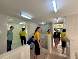 20241206020128(1).jpg - ส่งมอบอาคารเรียนงวดสุดท้าย โดย บริษัท โฮม (ดอกเตอร์) จำกัด อาคารเรียนอนุบาล 2 ขนาด 3 ห้องเรียน (สพฐ.2567) ซึ่งโรงเรียนจะได้ดำเนินการพัฒนาบรรยากาศห้องเรียนให้พร้อมสำหรับเด็กๆเป็นลำดับต่อไป | https://klongsong.devcm.info