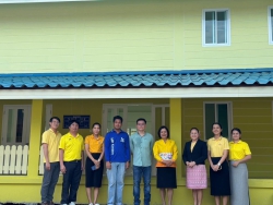 20241206020129.jpg - ส่งมอบอาคารเรียนงวดสุดท้าย โดย บริษัท โฮม (ดอกเตอร์) จำกัด อาคารเรียนอนุบาล 2 ขนาด 3 ห้องเรียน (สพฐ.2567) ซึ่งโรงเรียนจะได้ดำเนินการพัฒนาบรรยากาศห้องเรียนให้พร้อมสำหรับเด็กๆเป็นลำดับต่อไป | https://klongsong.devcm.info