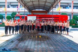 20241216060728.jpg - ขอขอบคุณเทศบาลเมืองคลองหลวง ที่ให้ความอนุเคราะห์รถฉีดน้ำบริเวณ และตัดหญ้าสนามฟุตบอล ให้มีความสะอาด เรียบร้อย พร้อมรับเปิดเทอม 2/2567 | https://klongsong.devcm.info