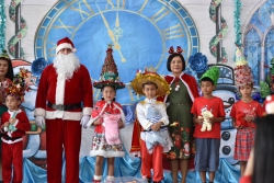 20250102034249(1).jpg - กิจกรรมคริสต์มาส ประจำปีการศึกษา 2567 เพื่อเฉลิมฉลองในวันสำคัญ รวมทั้งเป็นการแลกเปลี่ยนวัฒนธรรมของไทยและวัฒนธรรมของชาติที่เป็นภาษาอังกฤษ | https://klongsong.devcm.info