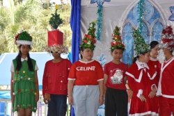 20250102034253(1).jpg - กิจกรรมคริสต์มาส ประจำปีการศึกษา 2567 เพื่อเฉลิมฉลองในวันสำคัญ รวมทั้งเป็นการแลกเปลี่ยนวัฒนธรรมของไทยและวัฒนธรรมของชาติที่เป็นภาษาอังกฤษ | https://klongsong.devcm.info