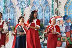 20250102034254(4).jpg - กิจกรรมคริสต์มาส ประจำปีการศึกษา 2567 เพื่อเฉลิมฉลองในวันสำคัญ รวมทั้งเป็นการแลกเปลี่ยนวัฒนธรรมของไทยและวัฒนธรรมของชาติที่เป็นภาษาอังกฤษ | https://klongsong.devcm.info