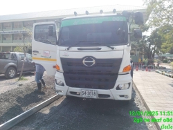 20250117025516.jpg - โรงเรียนดำเนินการปรับปรุงถนนคอนกรีตที่ชำรุด ให้การจราจร ใช้รถใช้ถนนในโรงเรียนได้อย่างปลอดภัย งบประมาณ จากเงินรายได้สถานศึกษา จำนวน 99,000 บาท ผู้รับจ้าง  นายวรายุ  รบศึกษา | https://klongsong.devcm.info