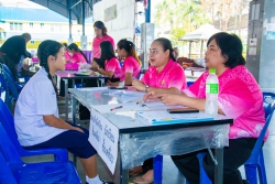 20250217003932.jpg - วันอาทิตย์ที่ 16 กุมภาพันธ์ 2568 โรงเรียนคลองสอง (เสวตสมบูรณ์อุปถัมภ์) ได้รับมอบตัวนักเรียนระดับชั้นประถมศึกษาปีที่ 1 และนักเรียนชั้นเคลื่อนระดับชั้นประถมศึกษาปีที่ 2-5 ประจำปีการศึกษา 2568 | https://klongsong.devcm.info