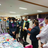 20240517125516(3).jpg - จัดนิทรรศการการประเมินสัมฤทธิผลการปฏิบัติงานในหน้าที่เพื่อพัฒนาการศึกษาตำแหน่งรองผู้อำนวยการสำนักงานเขตพื้นที่การศึกษาสังกัดสำนักงานคณะกรรมการการศึกษาขั้นพื้น | https://klongsong.devcm.info