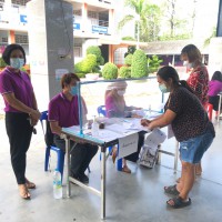 20240517132046(6).jpg - จ่ายเงินกู้ตามโครงการให้ความช่วยเหลือบรรเทาภาระค่าใช้จ่ายด้านการศึกษาในช่วงการแพร่ระบาดของโรคโควิด 19 คนละ 2,000 บาท | https://klongsong.devcm.info