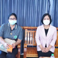 20240518134140(2).jpg - นางไพผกา ผิวดำ (ผู้อำนวยการโรงเรียน) ครูและบุคลากรทุกคน ได้เข้าร่วมการอบรมรับความรู้เกี่ยวกับ การตรวจคัดกรองเบื้องต้นการติดเชื้อโควิด 19 ด้วยวิธี Antigen Test Kit (ATK) โดยได้รับความร่วมมือจากโรงพยาบาลส่งเสริมสุขภาพชุมชนตำบลคลองสอง | https://klongsong.devcm.info