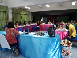 20240521132702(1).jpg - ประชุมครูและพ่อค้าแม่ค้าโรงอาหารก่อนเปิดภาคเรียน | https://klongsong.devcm.info