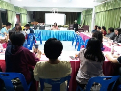 20240521132702(4).jpg - ประชุมครูและพ่อค้าแม่ค้าโรงอาหารก่อนเปิดภาคเรียน | https://klongsong.devcm.info